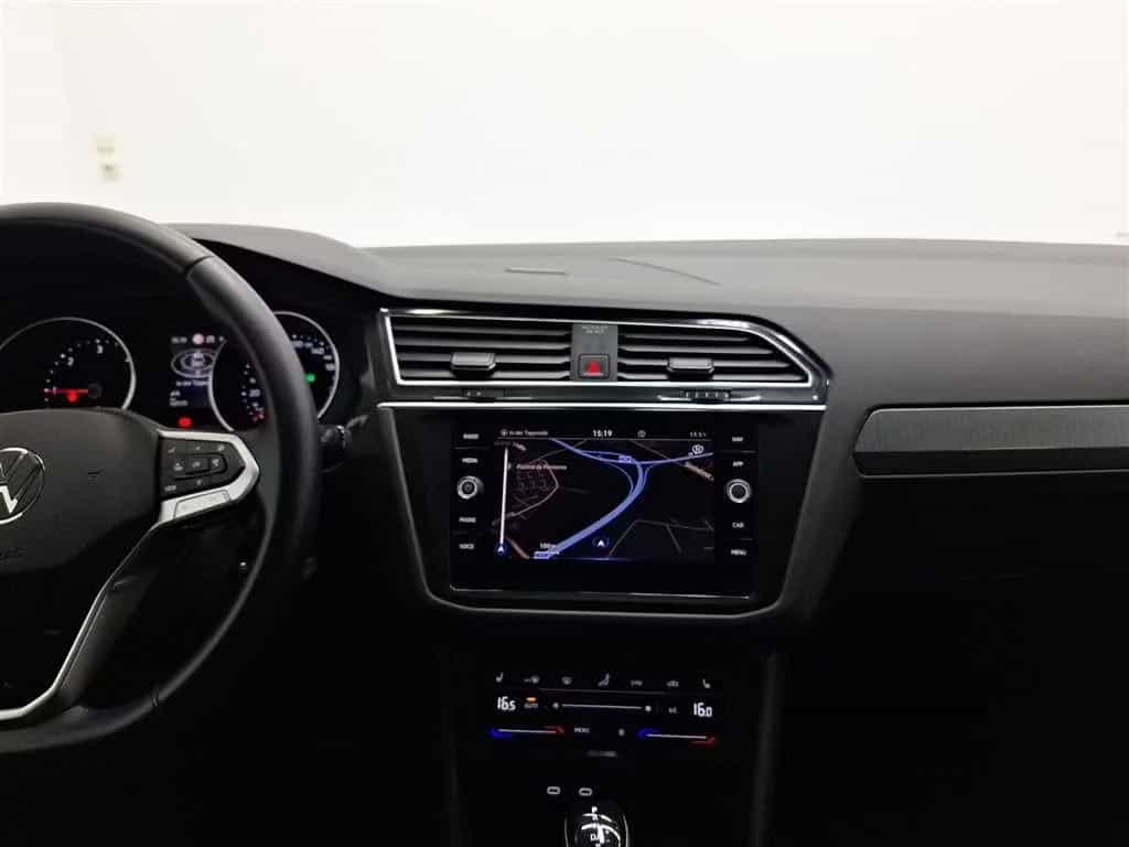 Volkswagen Tiguan 08/2023-photo-13