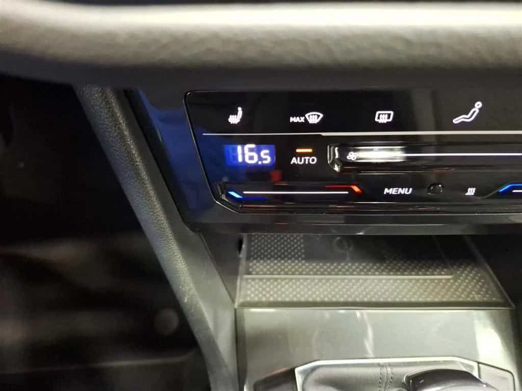 Volkswagen Tiguan 08/2023-photo-37