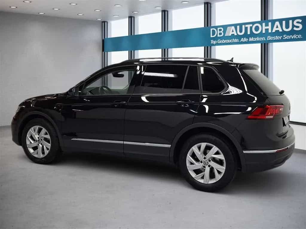 Volkswagen Tiguan 08/2023-photo-6