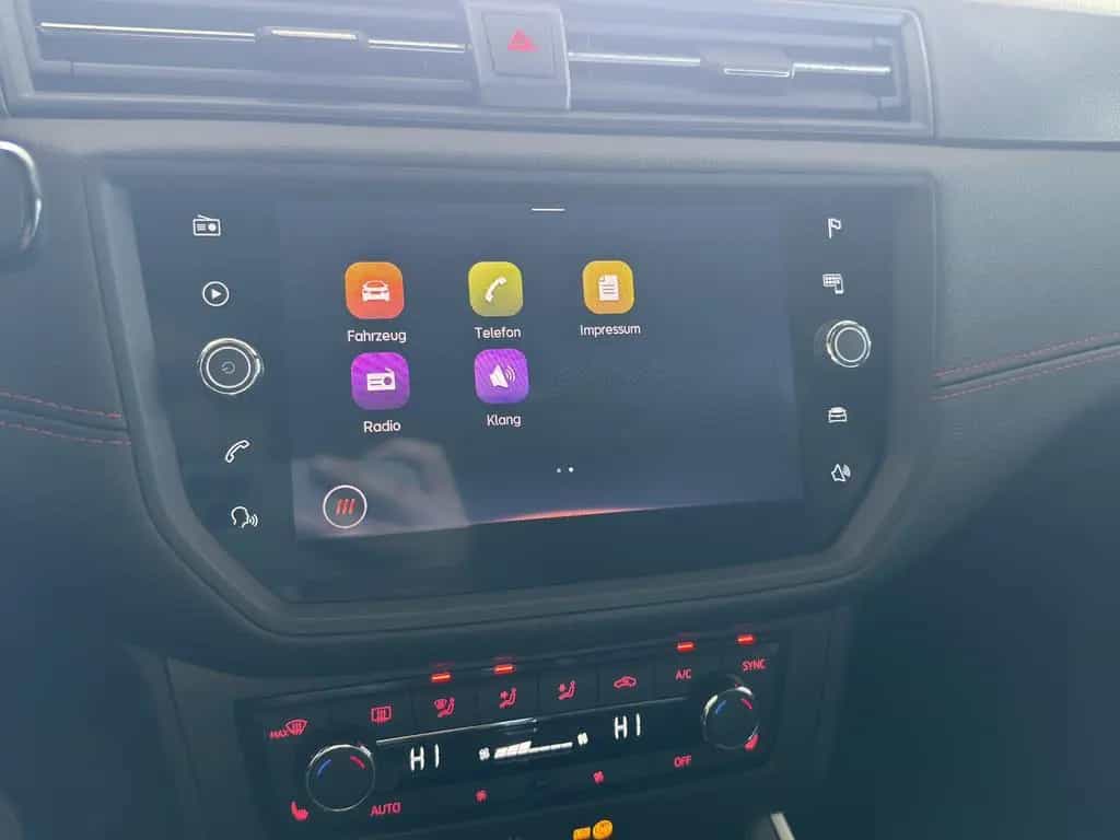 Seat Arona SHZ*PDC*R.Cam*1.Hand*Navi* 04/2021-photo-24