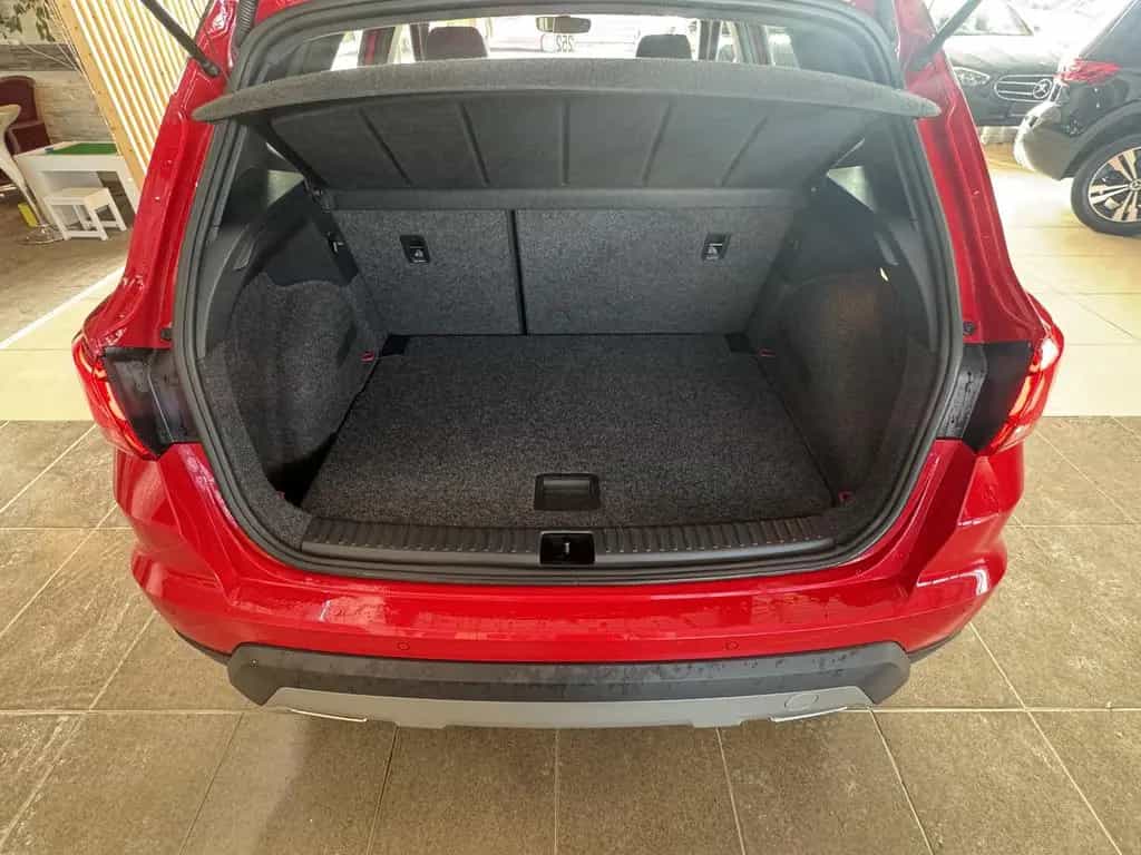 Seat Arona SHZ*PDC*R.Cam*1.Hand*Navi* 04/2021-photo-6