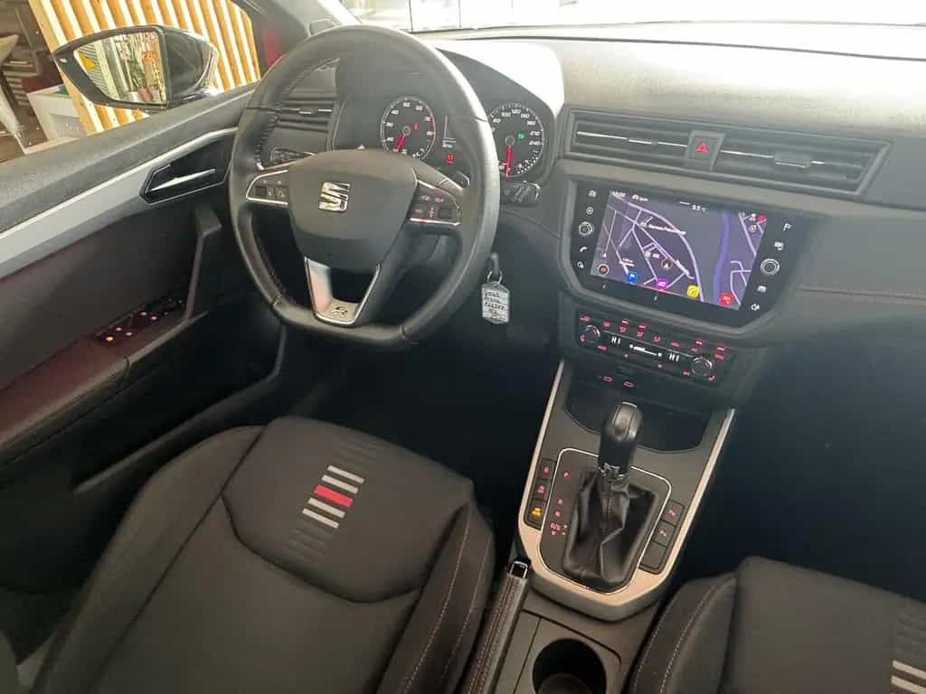 Seat Arona SHZ*PDC*R.Cam*1.Hand*Navi* 04/2021-photo-7