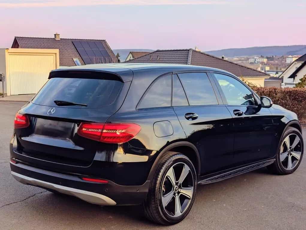 Mercedes-Benz GLC-Class 350 d 4MATIC*MB-GARANTIE*LED*20ZOLL*SERVICE* 06/2018-photo-1