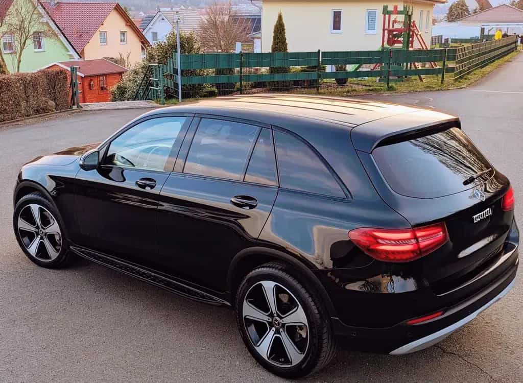 Mercedes-Benz GLC-Class 350 d 4MATIC*MB-GARANTIE*LED*20ZOLL*SERVICE* 06/2018-photo-3