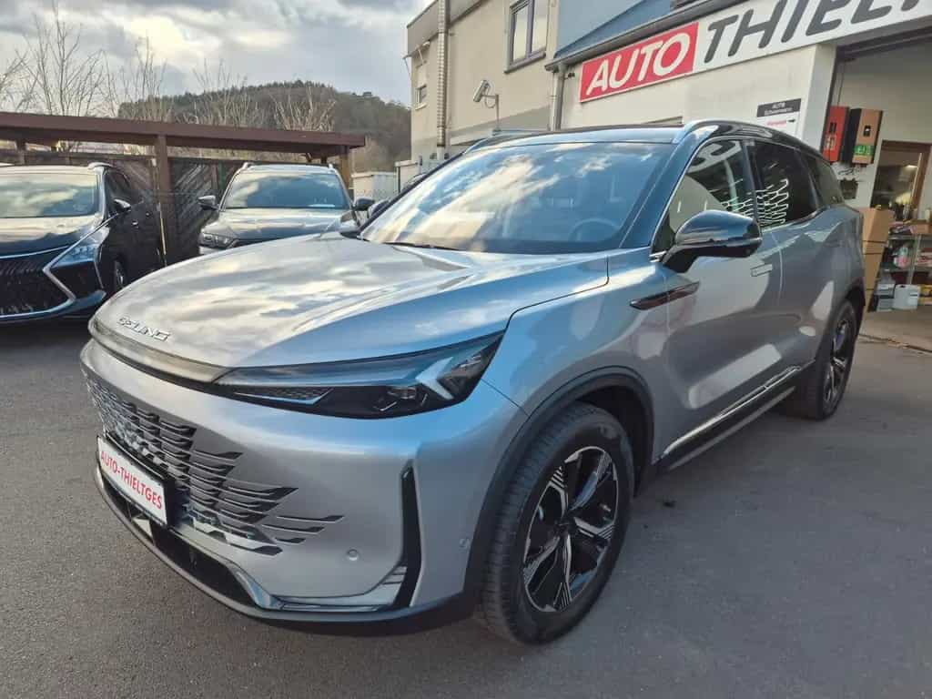 BAIC Beijing X75 Premium TOP Ausstattung 11/2023-photo-1