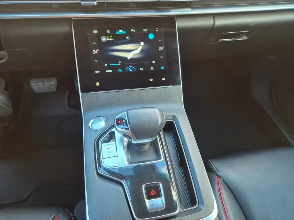 BAIC Beijing X75 Premium TOP Ausstattung 11/2023-photo-17