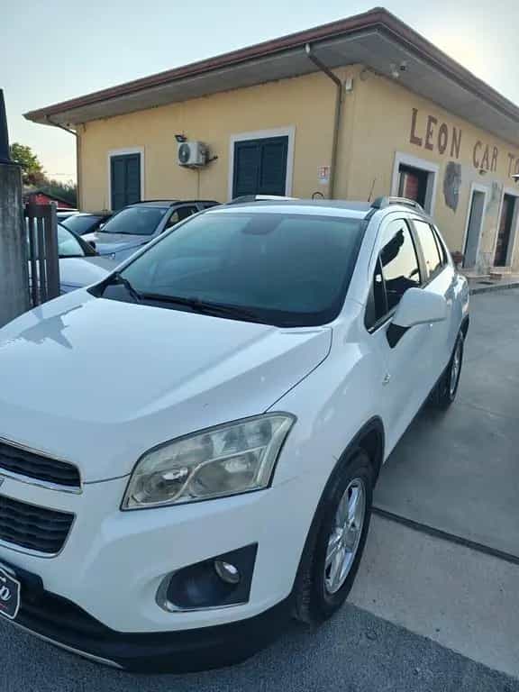 Chevrolet Trax 1.6 FWD LS unico proprietario par 12/2013-photo-0