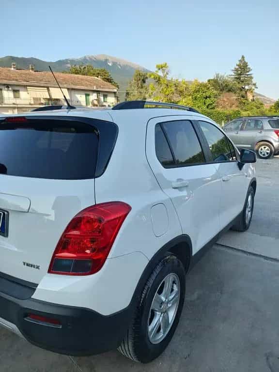 Chevrolet Trax 1.6 FWD LS unico proprietario par 12/2013-photo-5