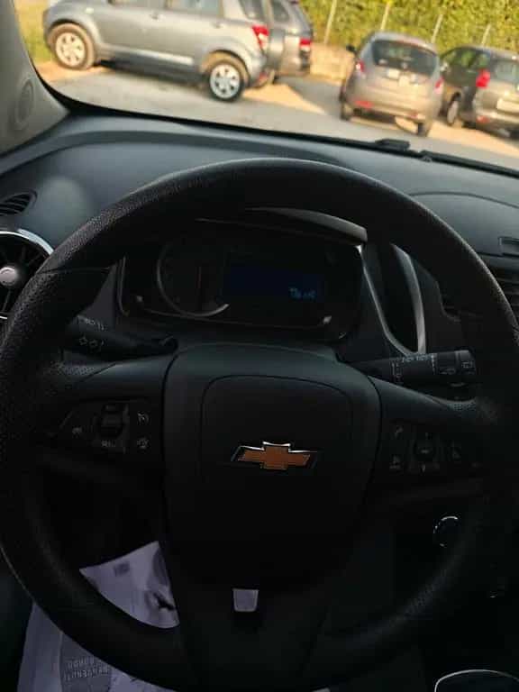 Chevrolet Trax 1.6 FWD LS unico proprietario par 12/2013-photo-7