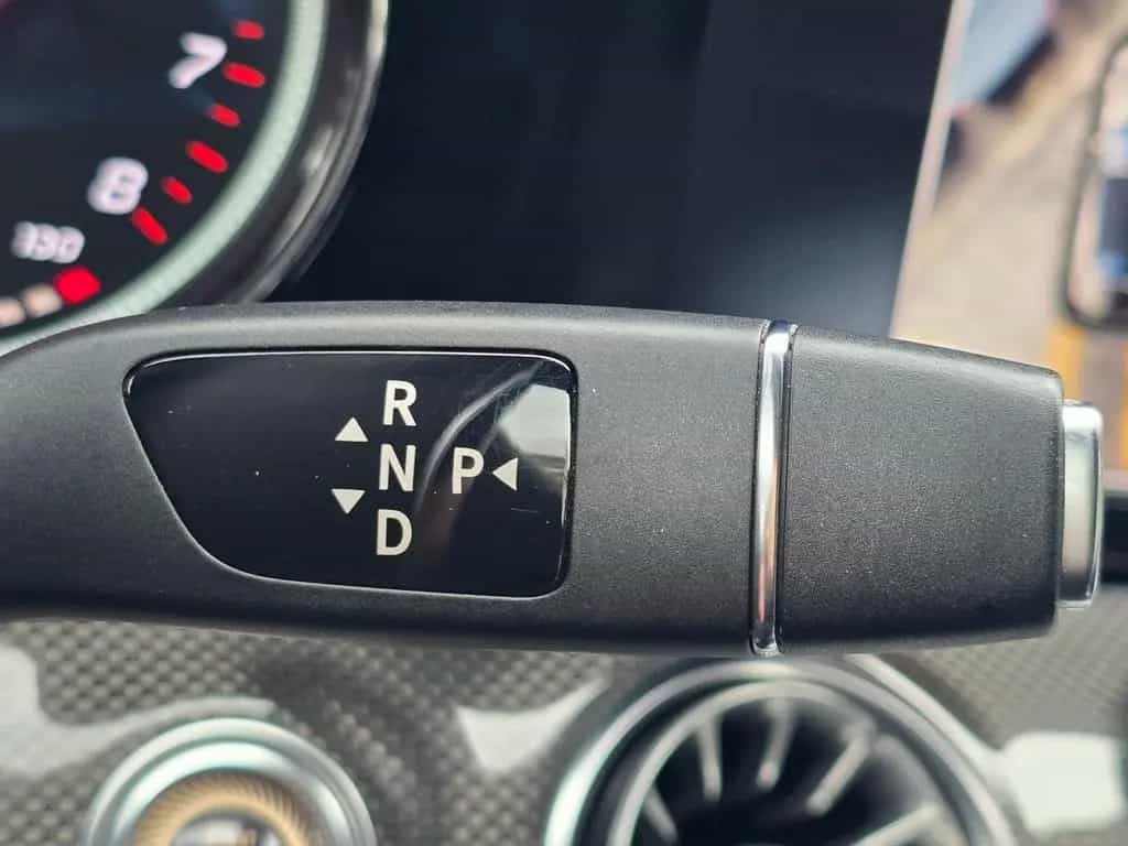 Mercedes-Benz E-Class 300 AMG-Line Cabrio|9G- tronic|360°|Burmest|Le 07/2018-photo-44