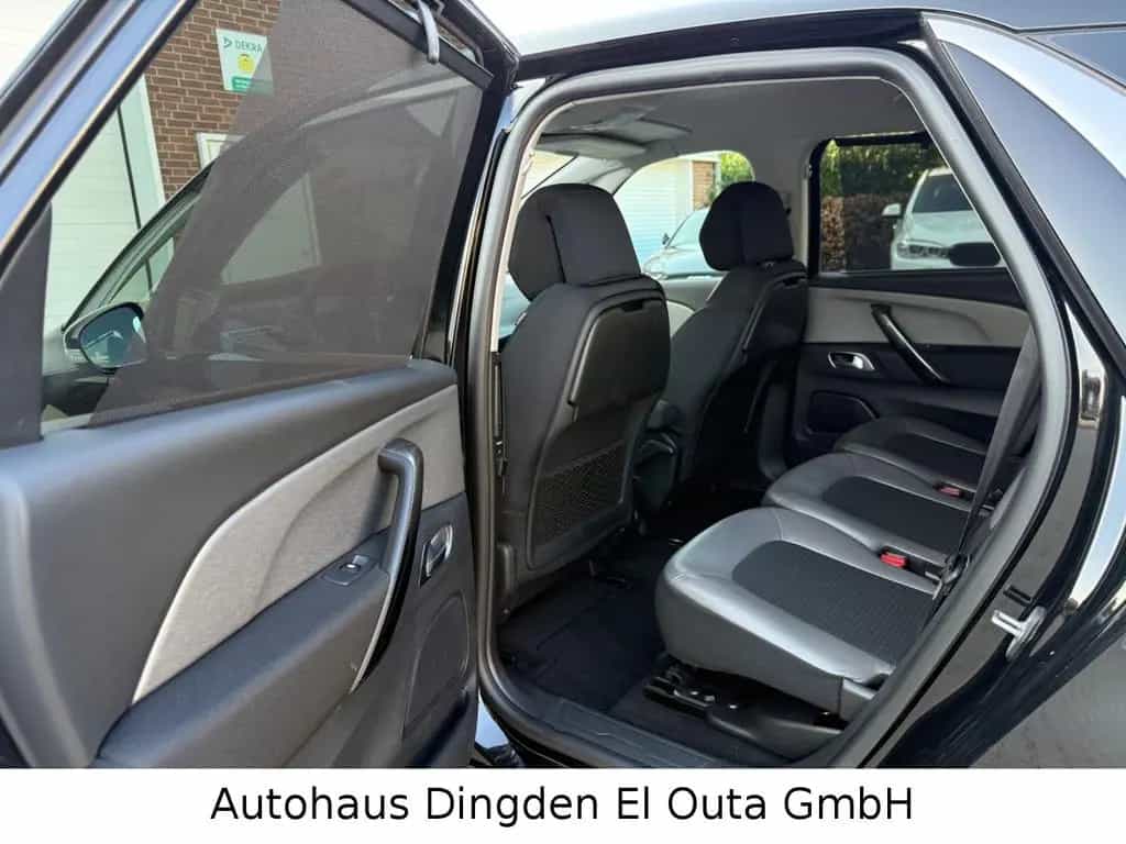 Citroën C4 Picasso 1.2 e-THP Shine 03/2017-photo-13