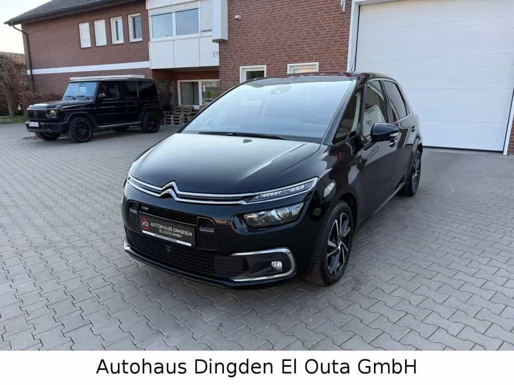 Citroën C4 Picasso 1.2 e-THP Shine 03/2017-photo-1