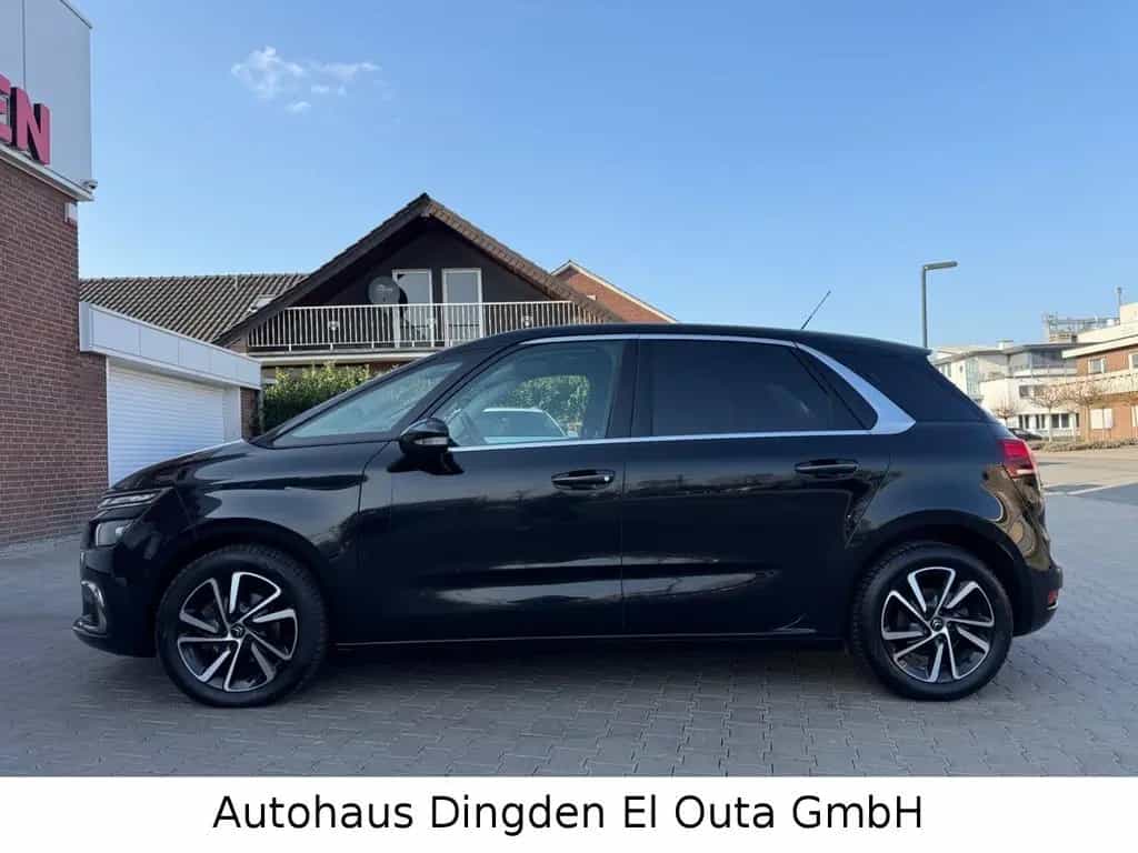 Citroën C4 Picasso 1.2 e-THP Shine 03/2017-photo-8