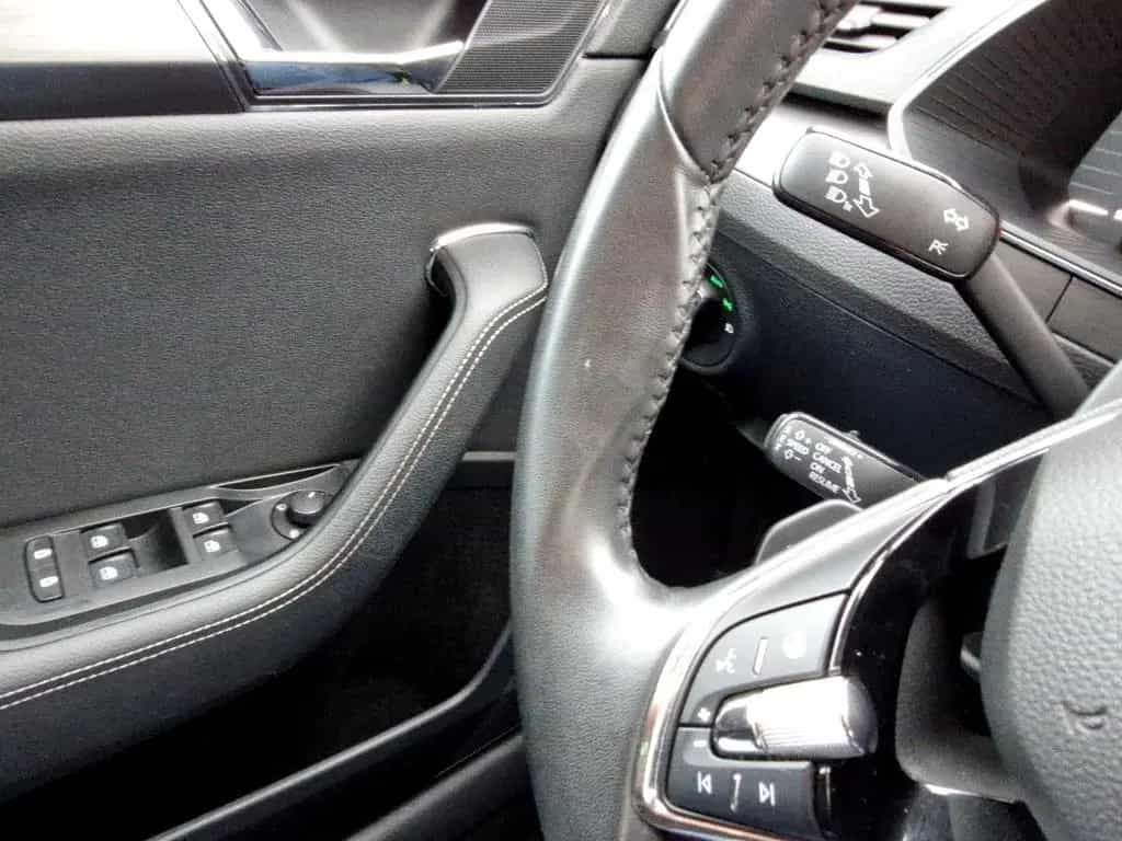Skoda Superb Combi 1.5 TSI Style Matrix Navi AHK Klima 08/2021-photo-12