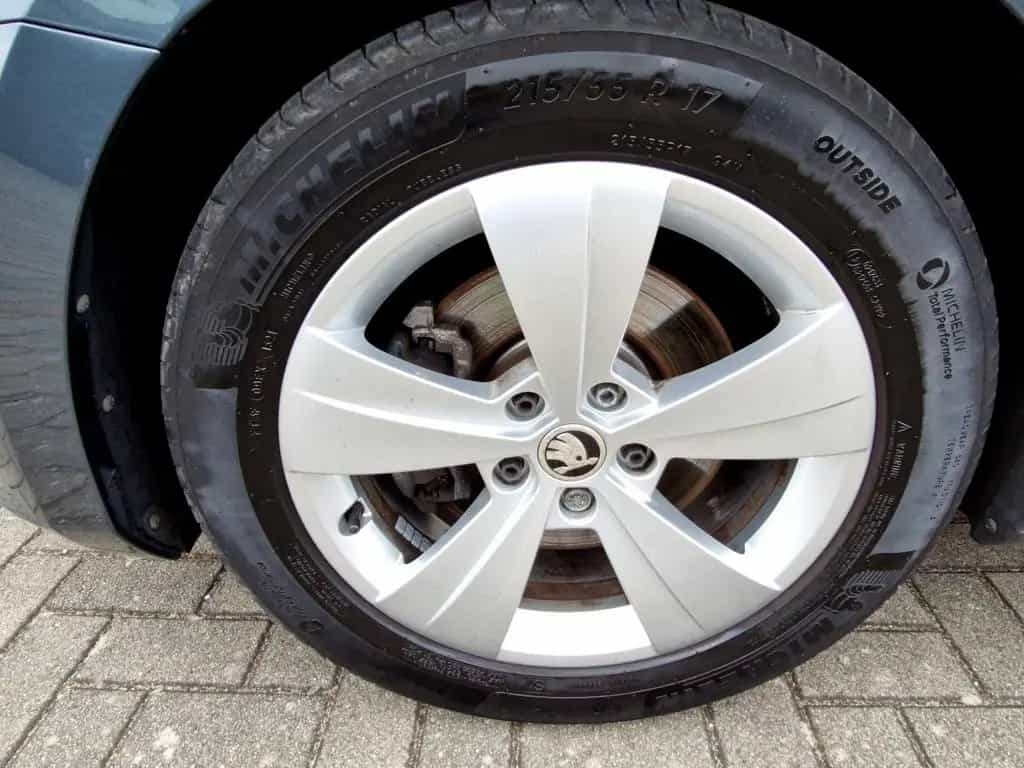 Skoda Superb Combi 1.5 TSI Style Matrix Navi AHK Klima 08/2021-photo-13