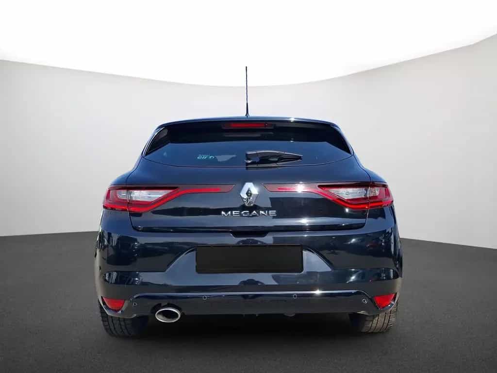 Renault Megane 1.2 TCe 130 Energy Bose-Edition 06/2017-photo-4