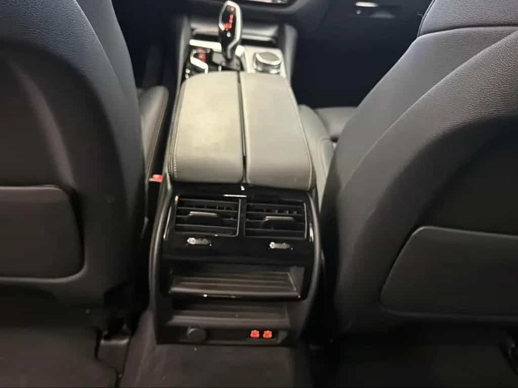 BMW 5 Series 520d Touring AHK LiveCockpitProf Head-Up Kamera 03/2023-photo-18
