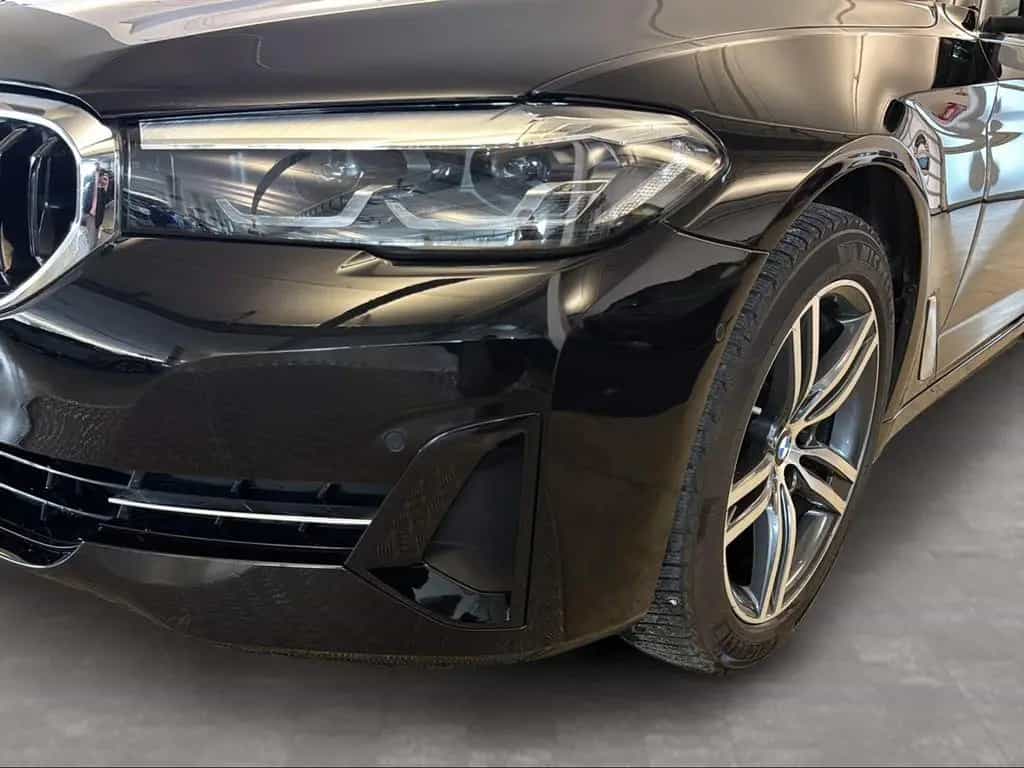 BMW 5 Series 520d Touring AHK LiveCockpitProf Head-Up Kamera 03/2023-photo-8