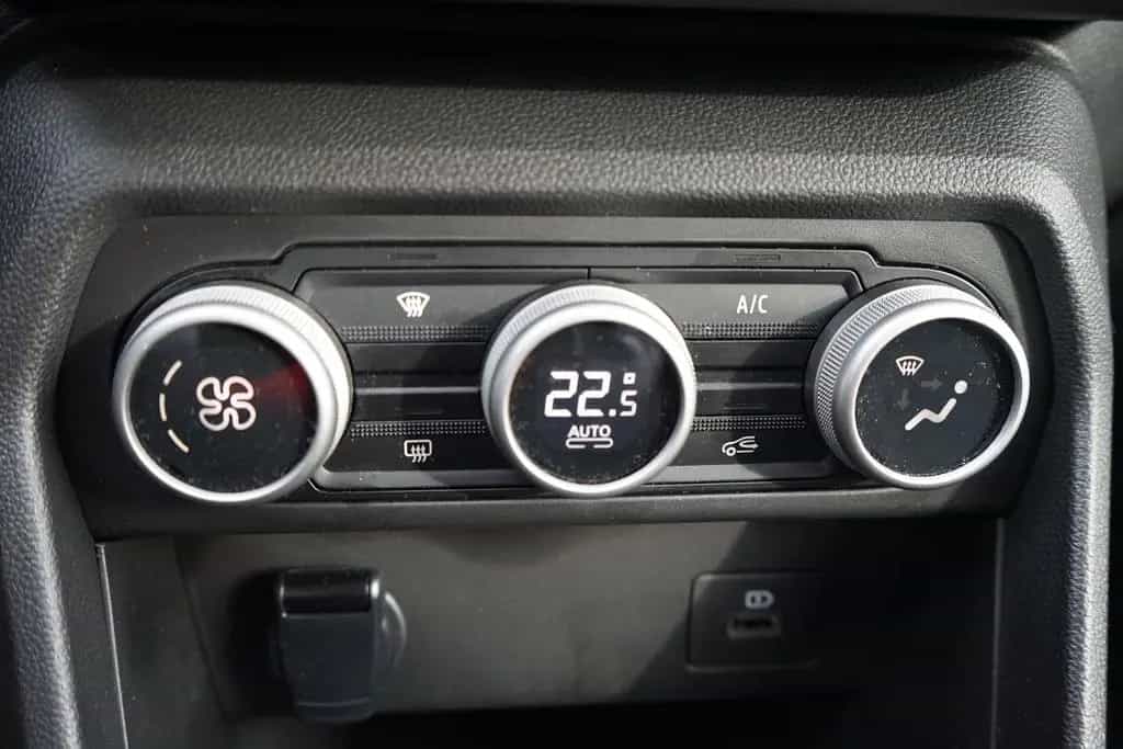 Dacia Jogger 1.0 TCE Extreme+ LED Totwinkel Navi PDC 03/2023-photo-16
