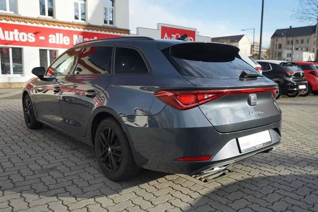 Seat Leon Sportstourer 1.5 FR LED ACC Totwinkel PDC 12/2020-photo-3