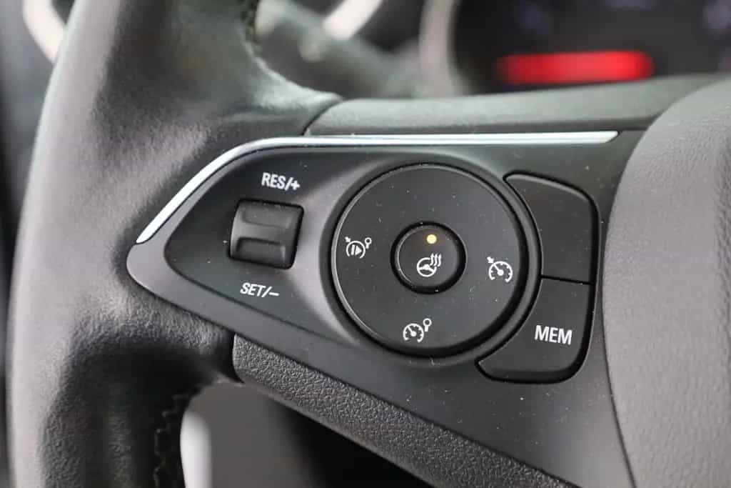 Opel Crossland (X) 1.2 Turbo Elegance LED Navi DAB 06/2022-photo-14