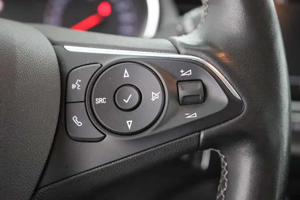 Opel Crossland (X) 1.2 Turbo Elegance LED Navi DAB 06/2022-photo-15
