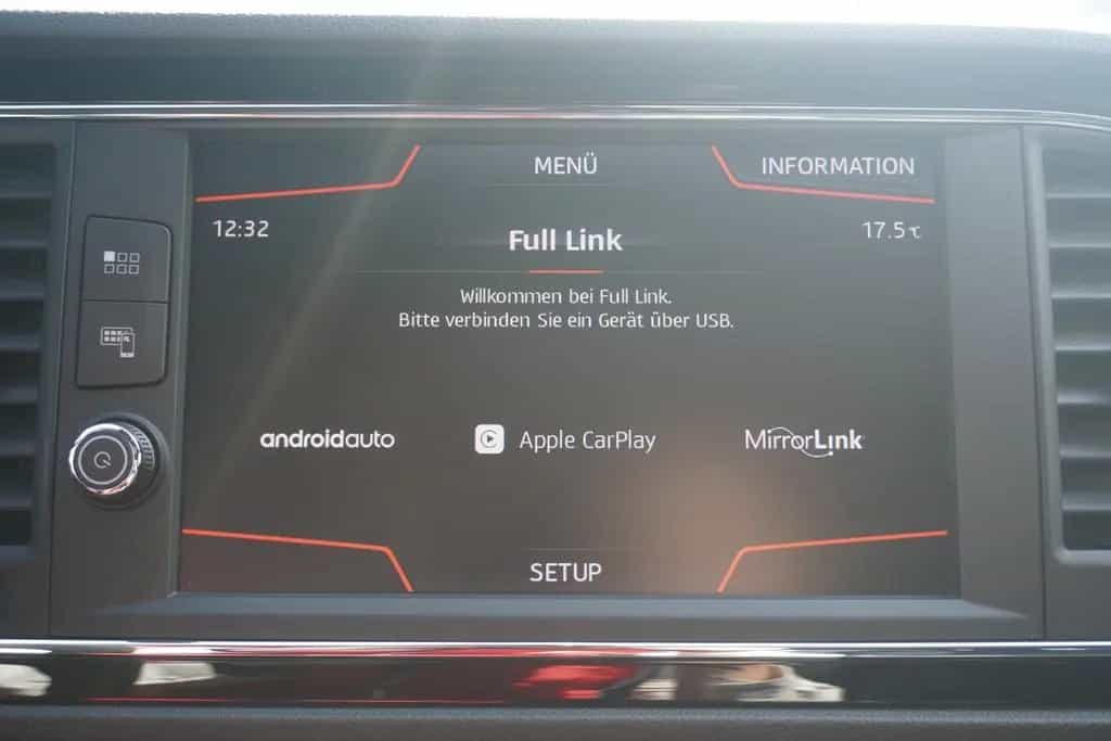 Seat Leon ST 1.5 FR LED Navi Panorama ACC Sitzheizung 04/2020-photo-13