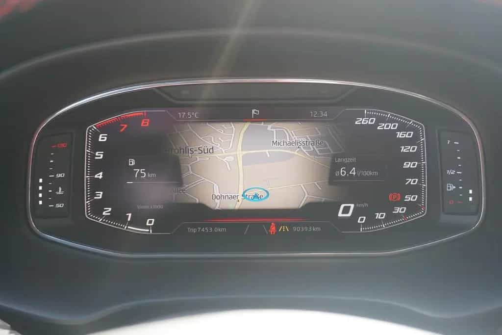 Seat Leon ST 1.5 FR LED Navi Panorama ACC Sitzheizung 04/2020-photo-29