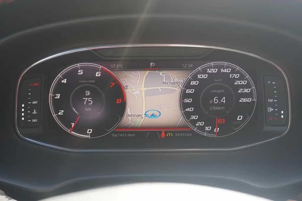 Seat Leon ST 1.5 FR LED Navi Panorama ACC Sitzheizung 04/2020-photo-30