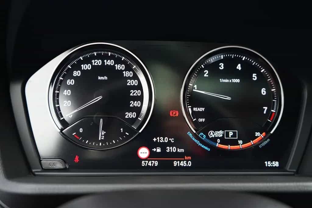 BMW X2 sDrive18iA Advantage Plus LED Navi Panorama 08/2020-photo-17