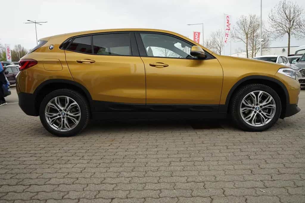 BMW X2 sDrive18iA Advantage Plus LED Navi Panorama 08/2020-photo-2
