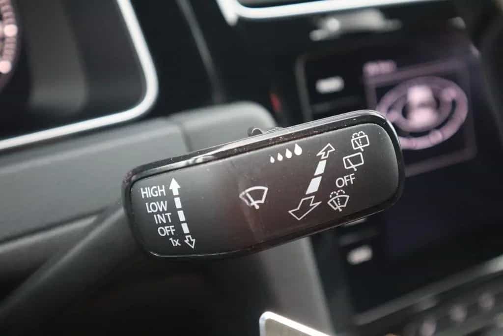 Volkswagen Golf VII Variant R 2.0 TSI Dynaudio Kamera ACC 03/2019-photo-20