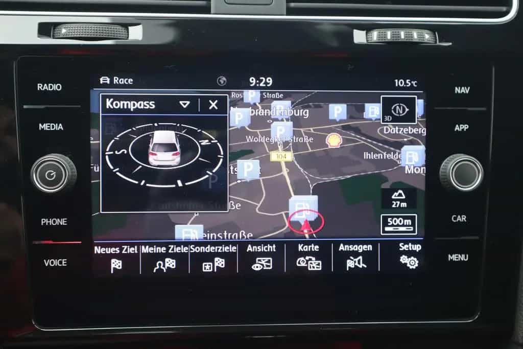 Volkswagen Golf VII Variant R 2.0 TSI Dynaudio Kamera ACC 03/2019-photo-28