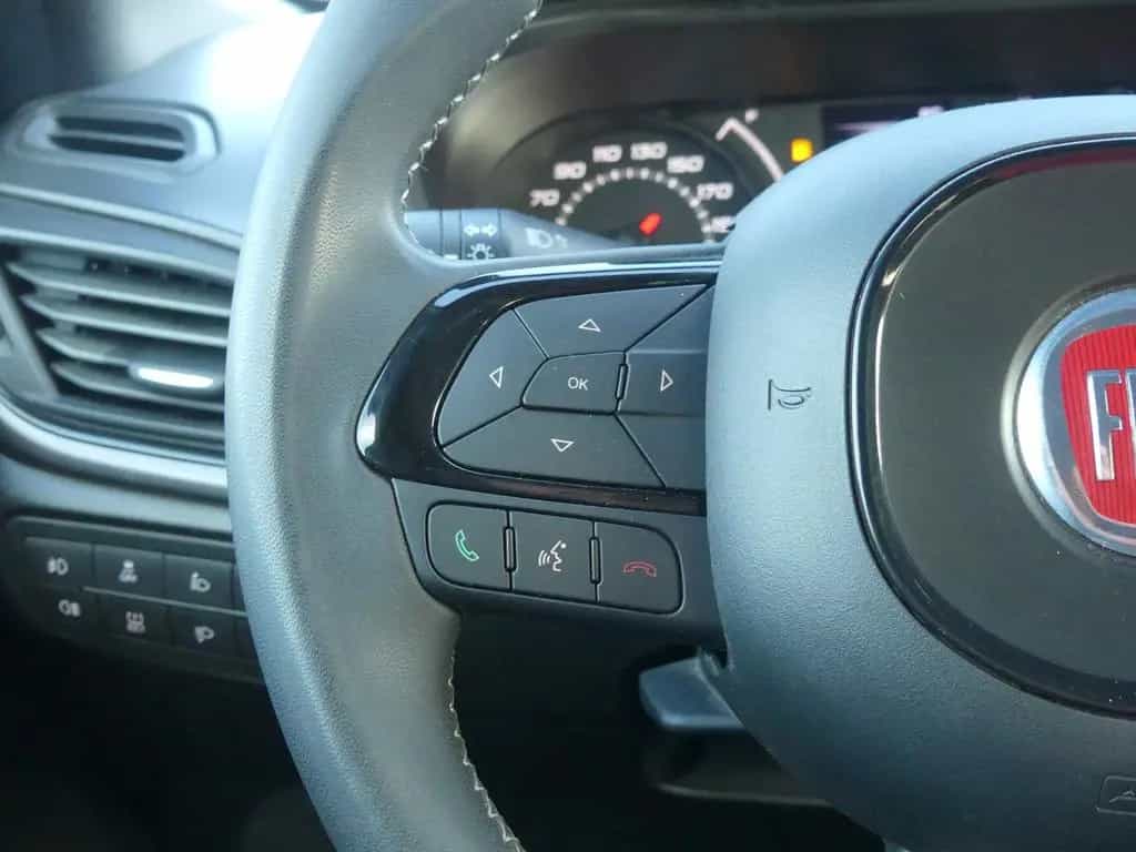 Fiat Tipo Kombi 1.4 Xenon Navi Kamera Sitzheizung Tem 09/2019-photo-18