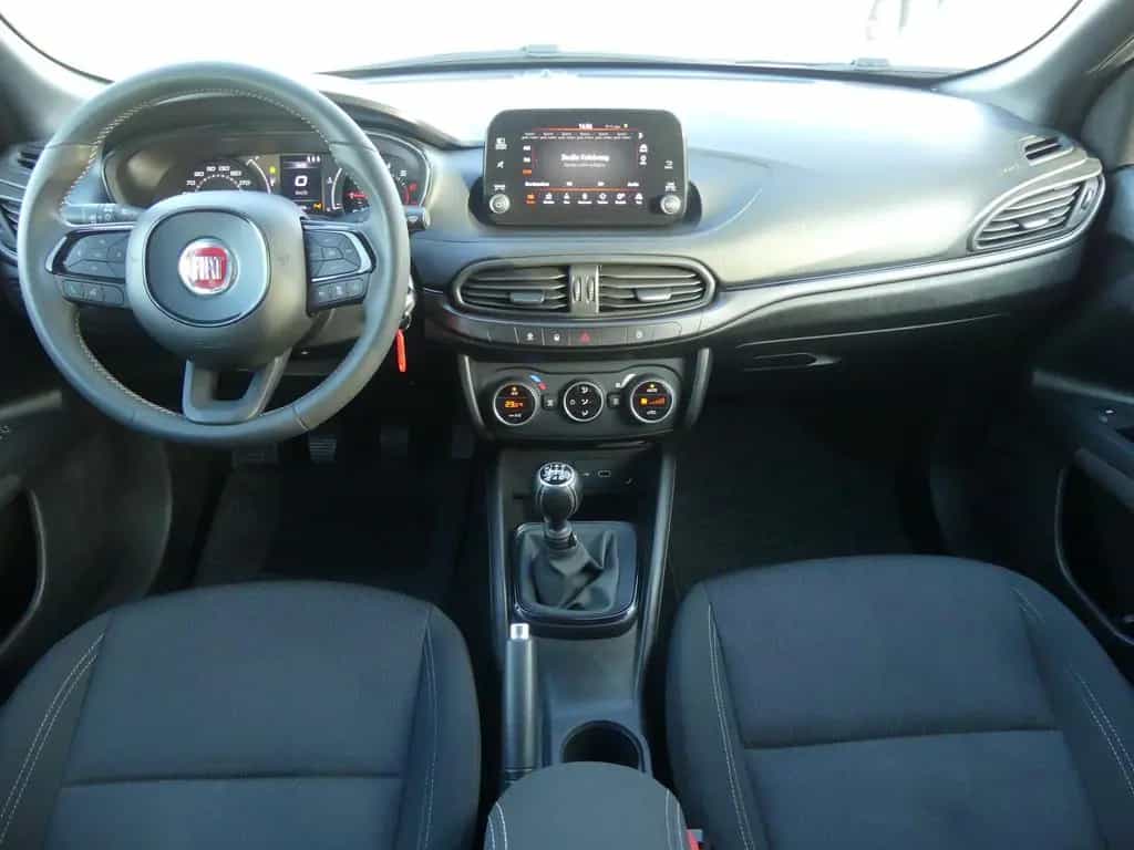 Fiat Tipo Kombi 1.4 Xenon Navi Kamera Sitzheizung Tem 09/2019-photo-8