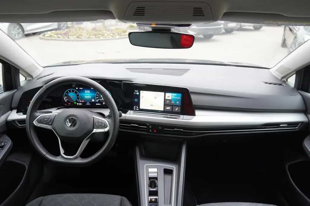 Volkswagen Golf VIII Variant Life eTSI Navi LED Kamera DAB 03/2021-photo-10