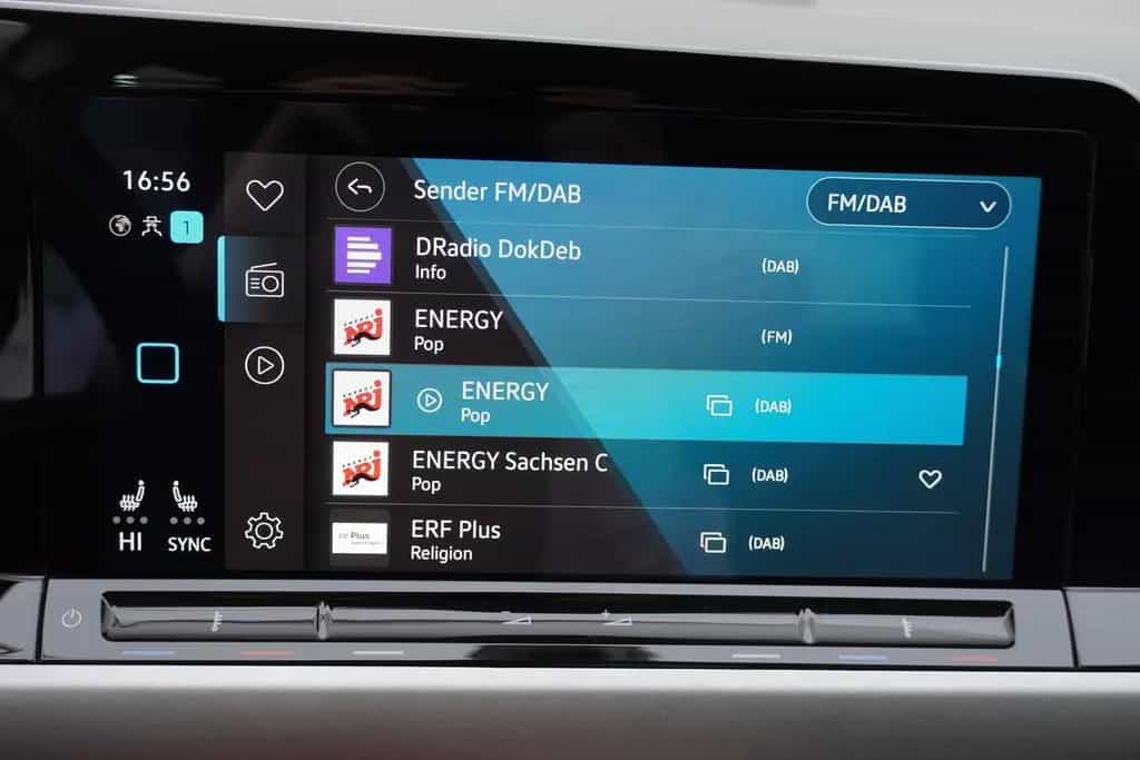 Volkswagen Golf VIII Variant Life eTSI Navi LED Kamera DAB 03/2021-photo-16