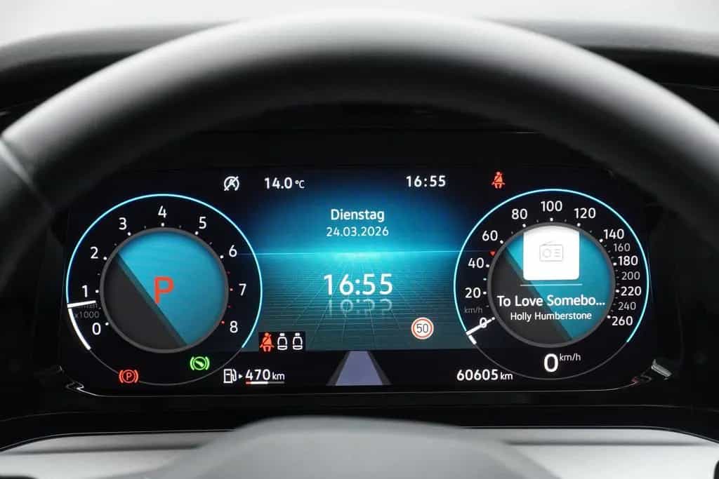 Volkswagen Golf VIII Variant Life eTSI Navi LED Kamera DAB 03/2021-photo-25