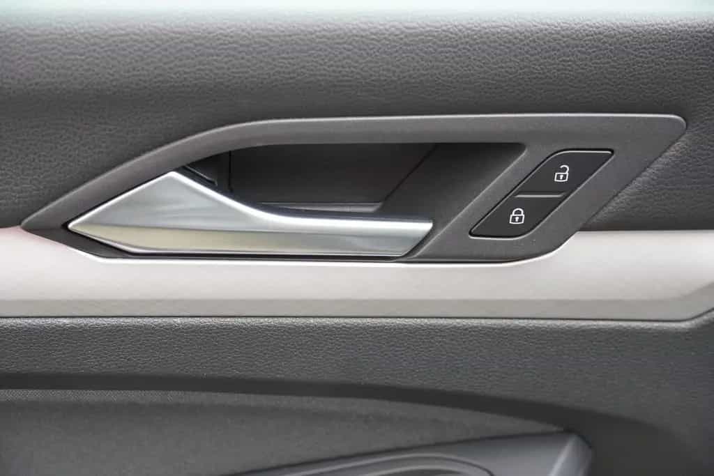 Volkswagen Golf VIII Variant Life eTSI Navi LED Kamera DAB 03/2021-photo-28