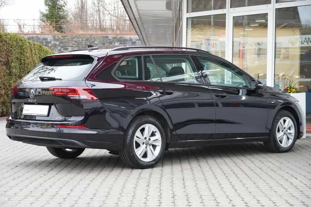 Volkswagen Golf VIII Variant Life eTSI Navi LED Kamera DAB 03/2021-photo-5