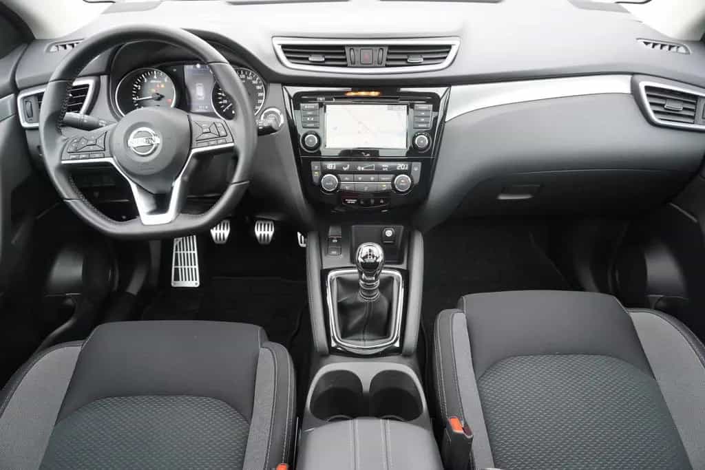 Nissan Qashqai 1.3 N-Connecta LED Navi Panorama 360° 01/2019-photo-12
