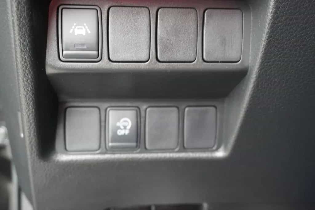 Nissan Qashqai 1.3 N-Connecta LED Navi Panorama 360° 01/2019-photo-21