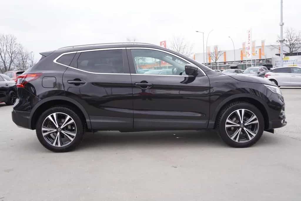 Nissan Qashqai 1.3 N-Connecta LED Navi Panorama 360° 01/2019-photo-4