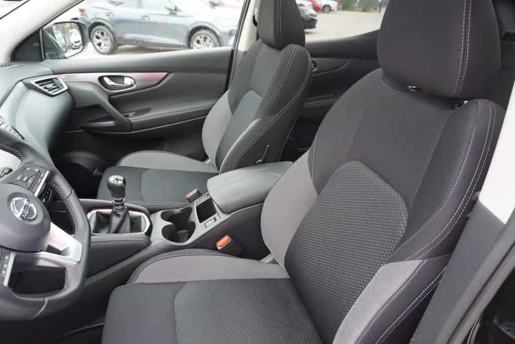 Nissan Qashqai 1.3 N-Connecta LED Navi Panorama 360° 01/2019-photo-9