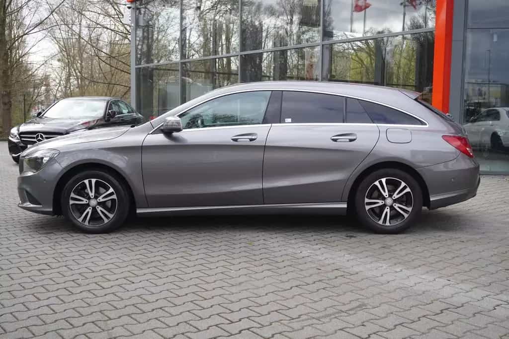 Mercedes-Benz CLA 180 Shooting Brake Sitzheizung Klimaaut. Blu 10/2015-photo-8