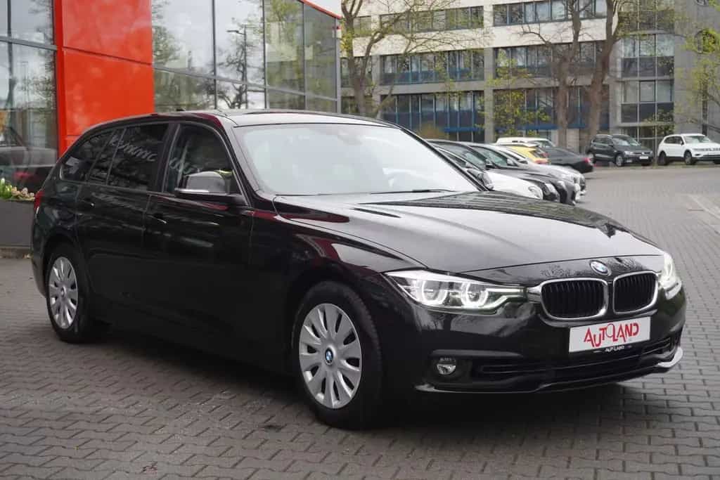 BMW 318 i Touring Aut. LED Head-Up Navi Sitzheizung 11/2016-photo-3