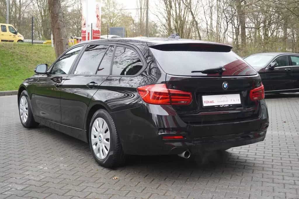 BMW 318 i Touring Aut. LED Head-Up Navi Sitzheizung 11/2016-photo-7
