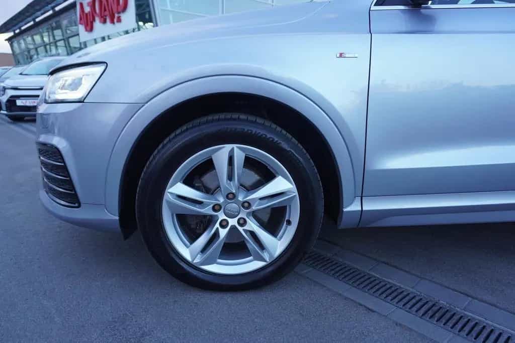 Audi Q3 1.4 TFSI design S-Line Totwinkel Navi LED AHK 03/2015-photo-6