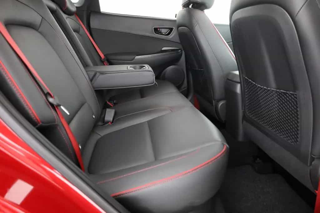 Hyundai KONA 1.6 T-GDI 4WD Style Sitzbelüftung Panorama 12/2018-photo-25