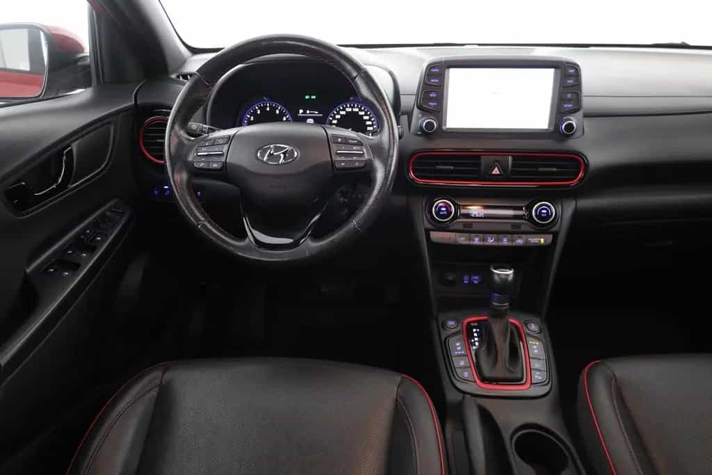 Hyundai KONA 1.6 T-GDI 4WD Style Sitzbelüftung Panorama 12/2018-photo-9